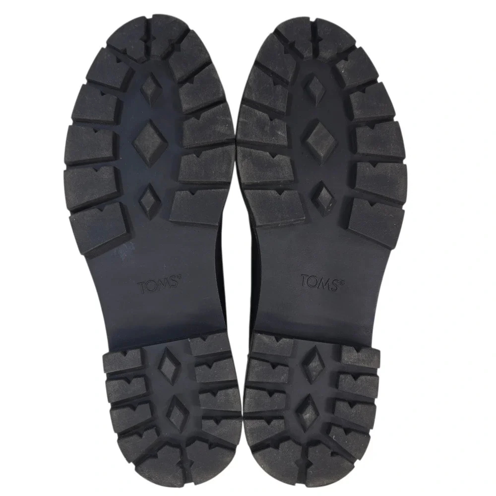 Toms Matte Black Skyar Chelsea Lug Sole Ankle Boots Women 9.5 10018632‎ Cap Toe